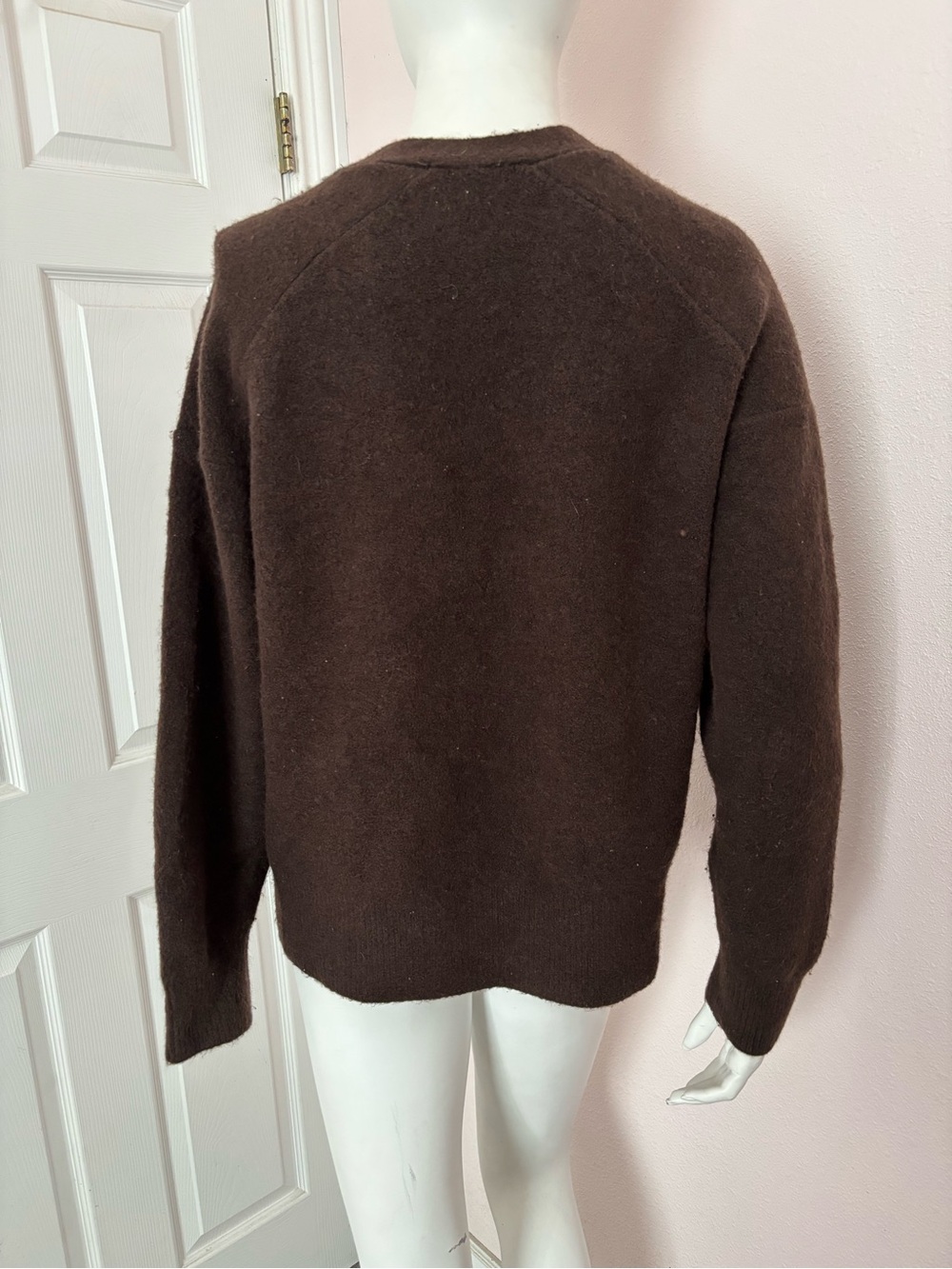 ZARA Chocolate Brown Wool Blend Oversized V-Neck Cardigan Sweater Size S Fits M - Picture 3 of 8
